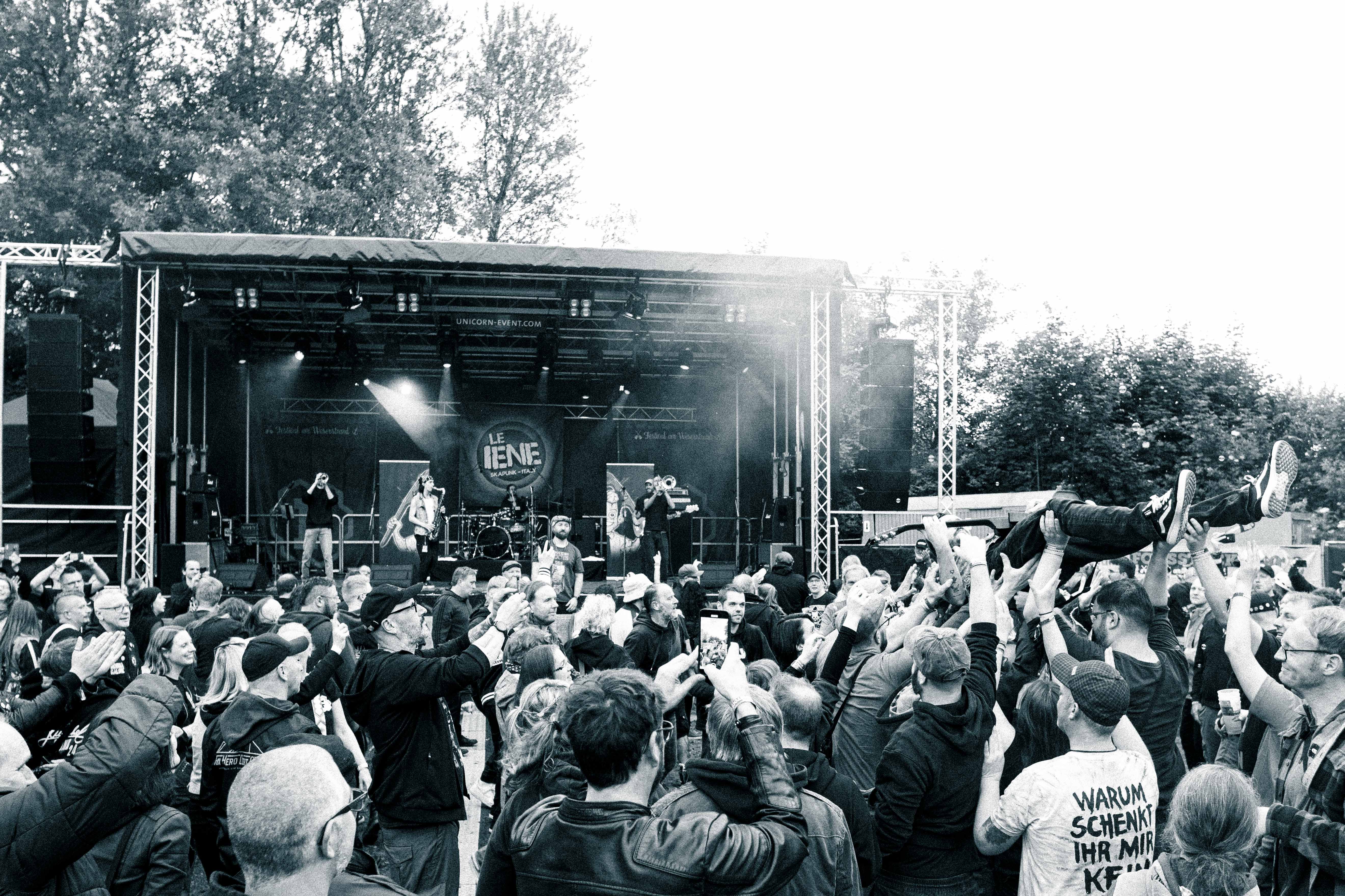Le Iene live